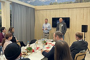 Community-Treffen auf der Euroshop 2023